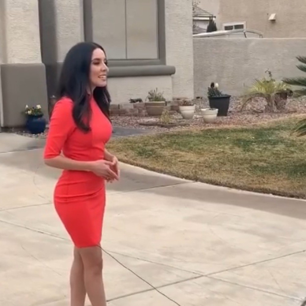 Fitted red dress. Sexy and classy.